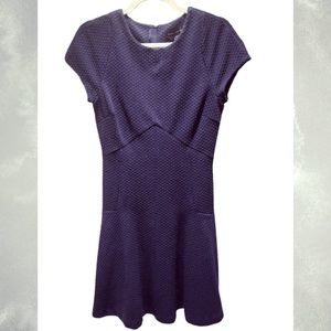 Banana Republic dress. Size 6, navy blue, new!